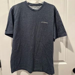 Columbia T Shirt